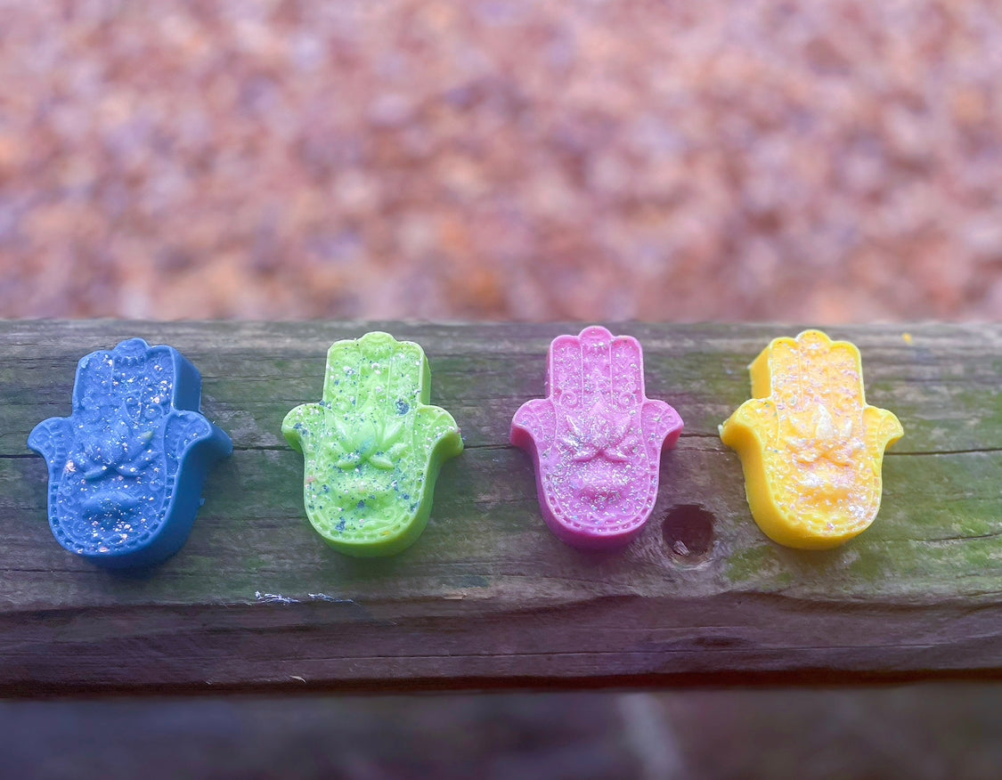 Black love (wax melt)